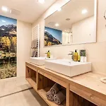 Апартаменты Haus Kreidl *